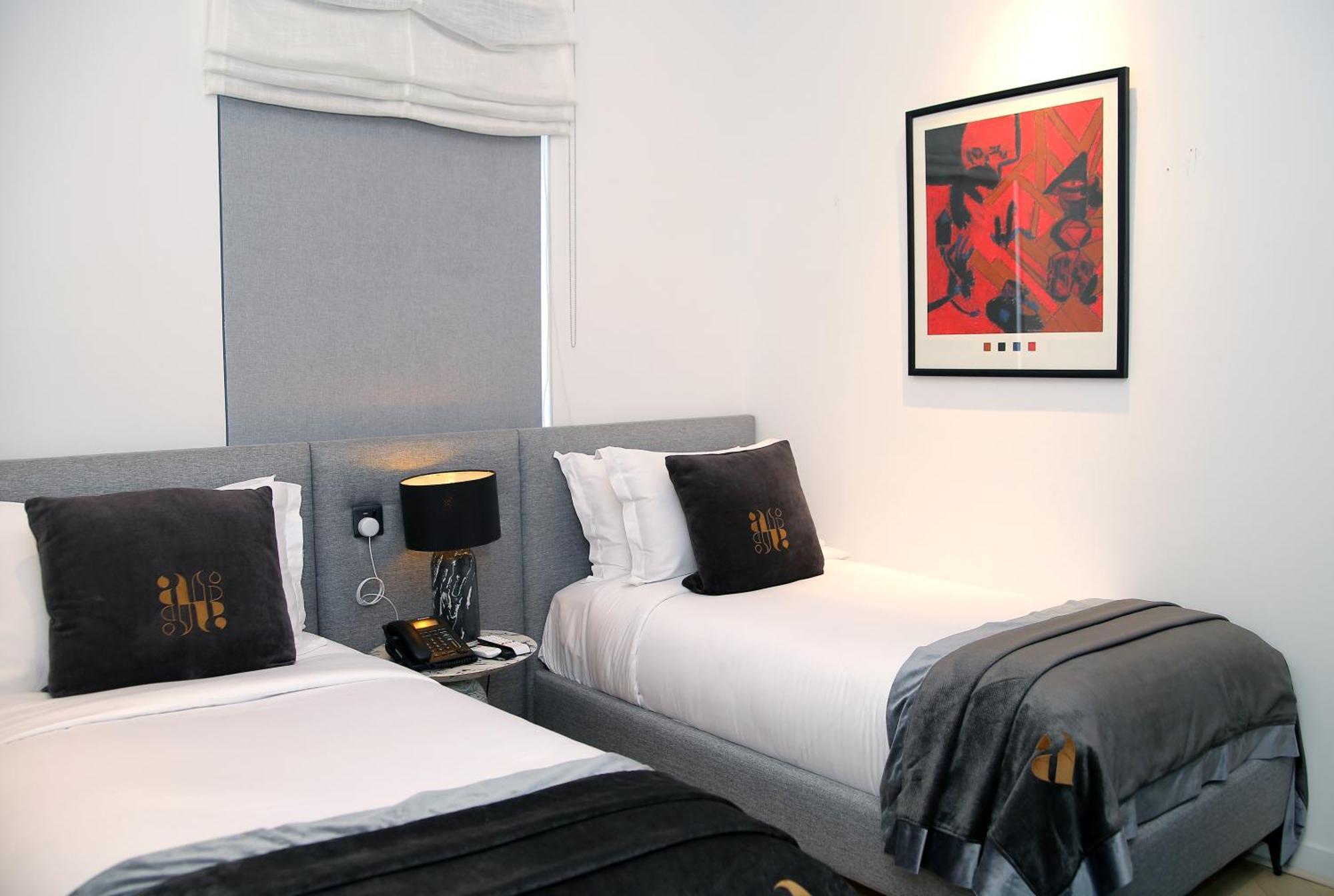 Ambiance Boutique Art Hotel 라호르 객실 사진 A bedroom at the hotel